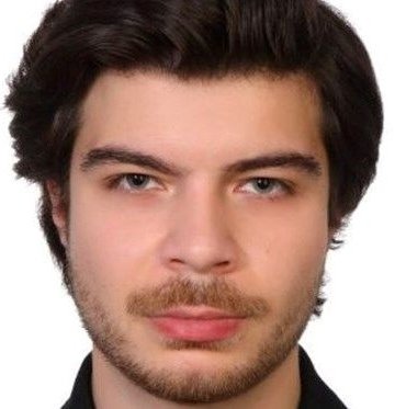 Tevhid bayrağı taşıyan kişiyi yumruklayan Akersoy’a tahliye
