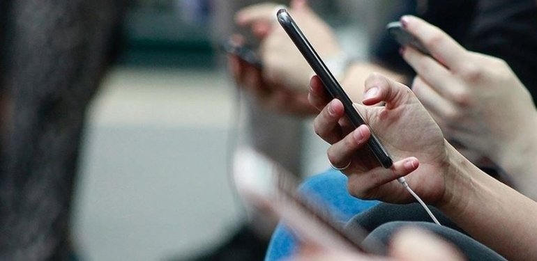Meta’ya cinsel istismar suçlaması