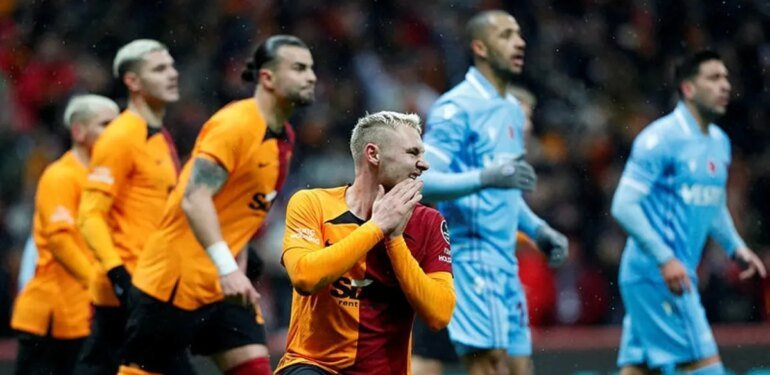 Son dakika: Trabzonspor-Galatasaray maçının hakemi belli oldu