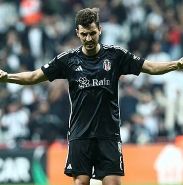 Beşiktaş'ın Pendikspor maçı kamp kadrosu belli oldu! Salih Uçan'dan kötü haber