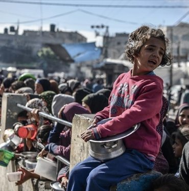 Filistin Kızılayı: Gazze Şeridi’nin kuzeyinde 800 bin Filistinli temel ihtiyaçlardan yoksun