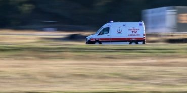 Komşu iki aile arasında bıçaklı kavga: 4 kişi yaralandı