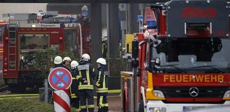 Almanya’da eğlence parkında yangın çıktı