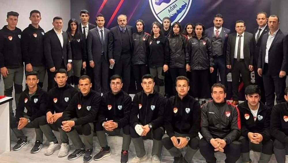 Ağrı’da hakem krizi: Tüm maçlar ertelendi