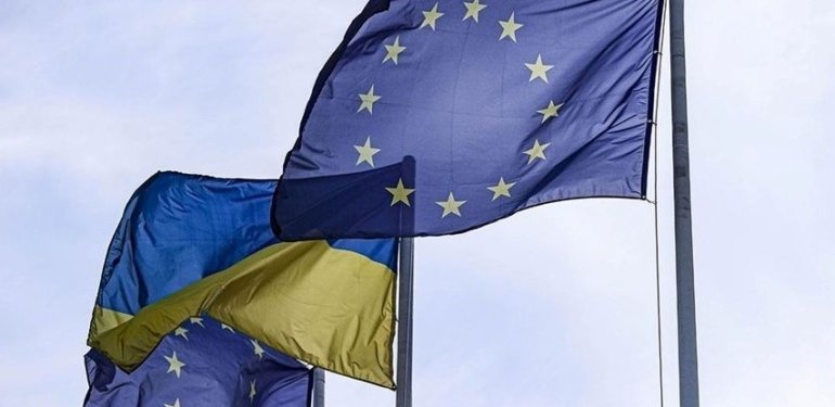 AB, Ukrayna’ya yıl sonuna kadar en az 1,3 milyon top mermisi teslim etmeyi hedefliyor