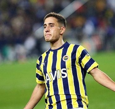 TRANSFER HABERLERİ | Fenerbahçe’de Emre Mor’dan flaş karar! Yeni adresi Kadıköy’e çok yakın