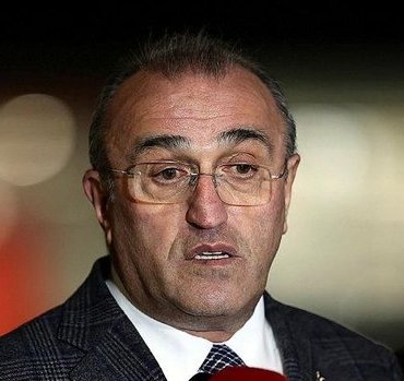 Oyum Özbek’e