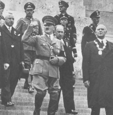 Führer ne demek? (Führer sözlük anlamı)