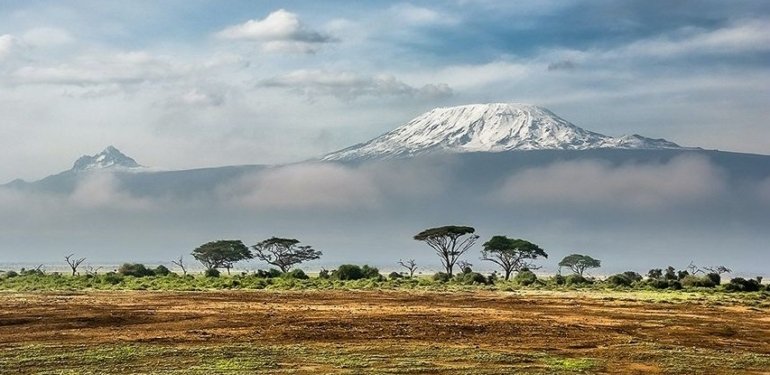 12 yaşındaki çocuk Afrika’nın en yüksek zirvesine tırmandı
