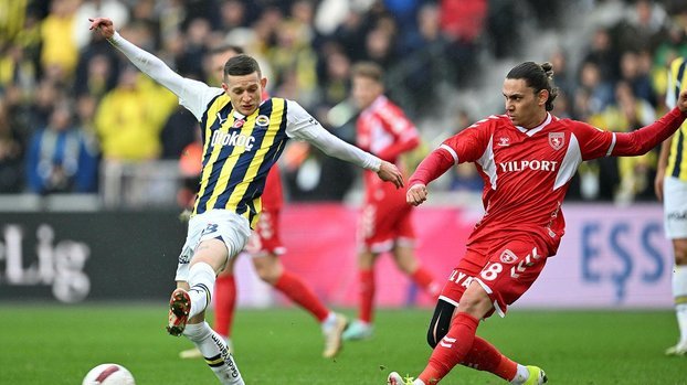 Kadıköy’da VAR sonrası gol kararı! İşte o pozisyon