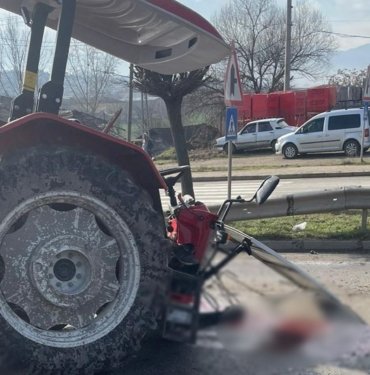 Traktör ile hafriyat kamyonu çarpıştı: 1 ölü