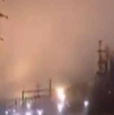 Rusya’da petrol rafinerisinde patlama