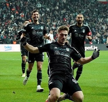 BEŞİKTAŞ TRANSFER: Semih Kılıçsoy parlamaya devam ediyor! İngilizler bu yaz transferi bitirecek…