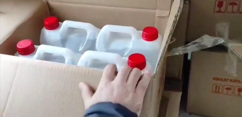 Çengel-6 Operasyonu’nda 1 ton 56 litre etil alkol ele geçirildi