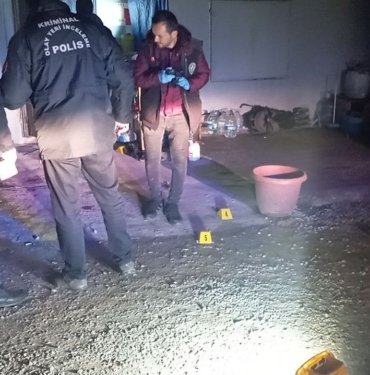 Otoparkı kurşun yağmuruna tuttular: 1 yaralı