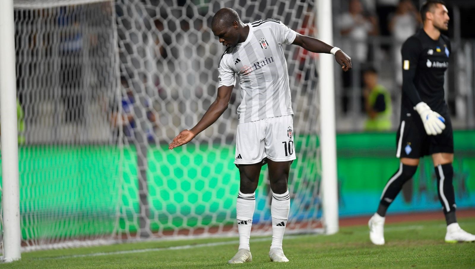 Beşiktaş’tan Vincent Aboubakar paylaşımı