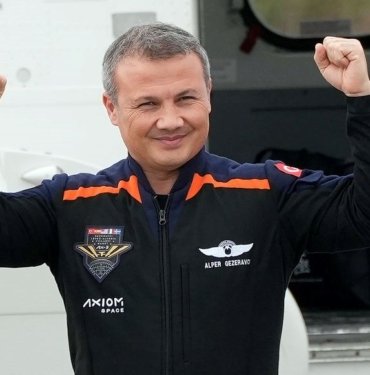 Alper Gezeravcı çalışmalarına başladı, İlk Türk Astronot uzayda hangi görevleri gerçekleştirecek?