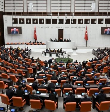TBMM’den İsveç’e NATO vizesi