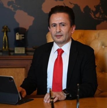 Tuzla Belediye Başkanı Şadi Yazıcı