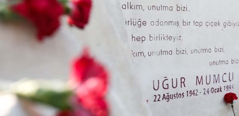 Uğur Mumcu suikastının üzerinden 31 yıl geçti: Uğur Mumcu kimdir, ne zaman öldü?