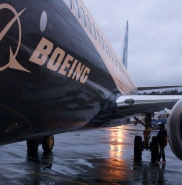 ABD’de Boeing tipi uçaktan yine parça koptu