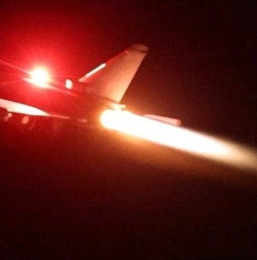 ABD ve İngiltere, Yemen’deki Husi hedeflerini vurdu