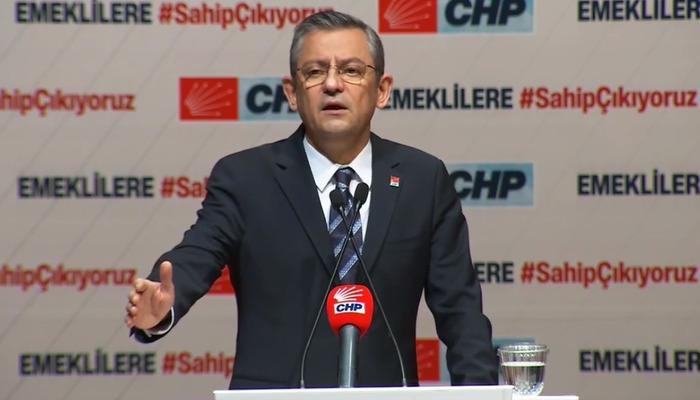 Emekli maaşlarına zamma veryansın etti! CHP lideri Özel: “İlan ettikleri rakamla dalga geçiyorlar”