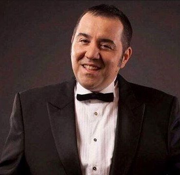 Ata Demirer 3 yıl aradan sonra yeni gösterisiyle sahnelere dönüyor