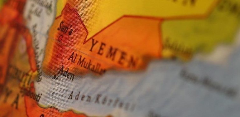 Yemen’deki Husiler, ABD savaş gemisini vurduklarını duyurdu