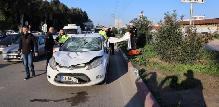 Adana’da otomobilin çarptığı yaşlı adam öldü