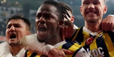 Fenerbahçe Başakşehir karşısındaki oyunuyla Süper Lig tarihinin rekorunu kırdı!
