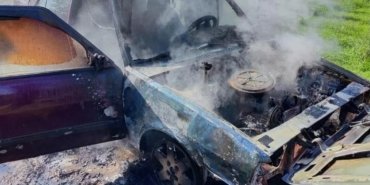 Hatay’da otomobilde yangın çıktı