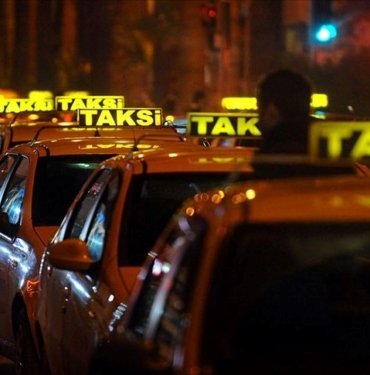 Ticari araç sürücülerinin yaş şartında süre uzatıldı