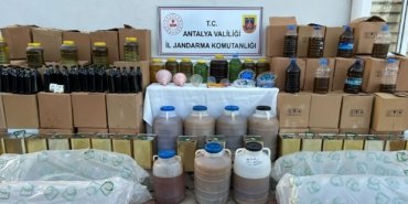 Antalya’da 3,5 ton sahte zeytinyağı ele geçirildi