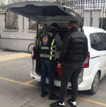 Trafikte makas atarak seyreden sürücüye ceza yağdı