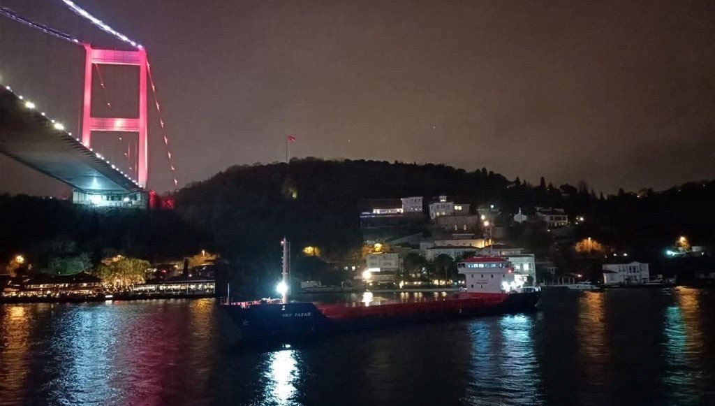 İstanbul Boğazı’nda gemi trafiği normale döndü
