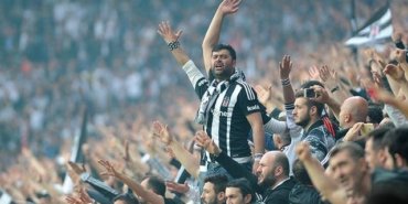 3 haftadır galibiyet alamayan ve rakiplerine gol dahi atamayan Beşiktaş