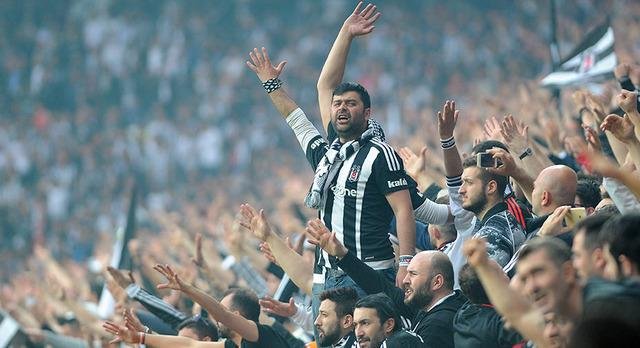 3 haftadır galibiyet alamayan ve rakiplerine gol dahi atamayan Beşiktaş