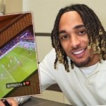 Galatasaray taraftarının sevgilisi Sacha Boey