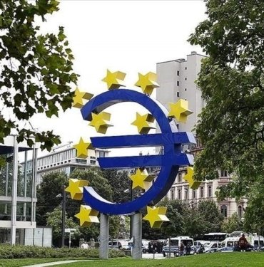 Euro Bölgesi ekonomisi son çeyrekte yerinde saydı