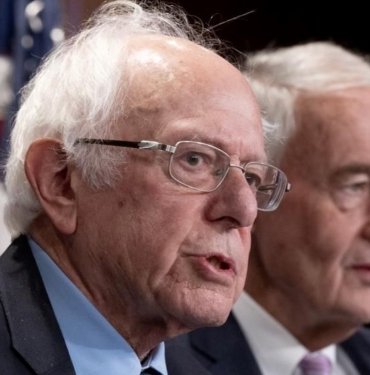 ABD’li Senatör Sanders’tan Biden’a UNRWA çağrısı: “Milyonlarca insanın acı çekmesine izin veremeyiz”