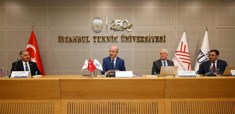 YÖK Başkanı Özvar açıkladı: Yapay zeka bütün programlara entegre olacak