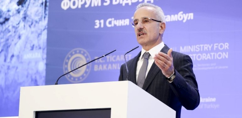 Bakan Uraloğlu: Ankara-İstanbul arası “Süper Hızlı Tren Projesi”ne başladık