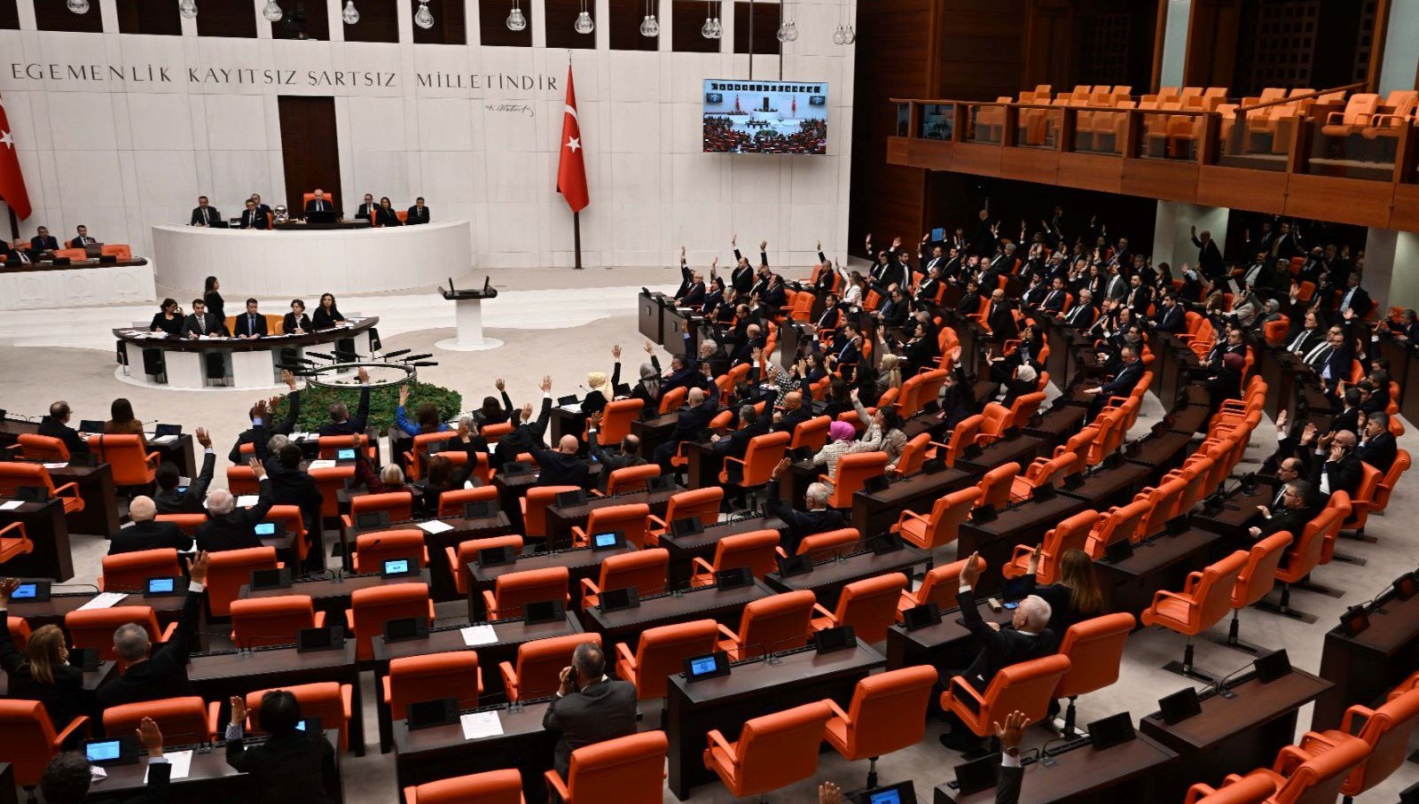 TBMM Genel Kurulunda HSK üyeliğine Prof. Dr. Çetin Arslan seçildi