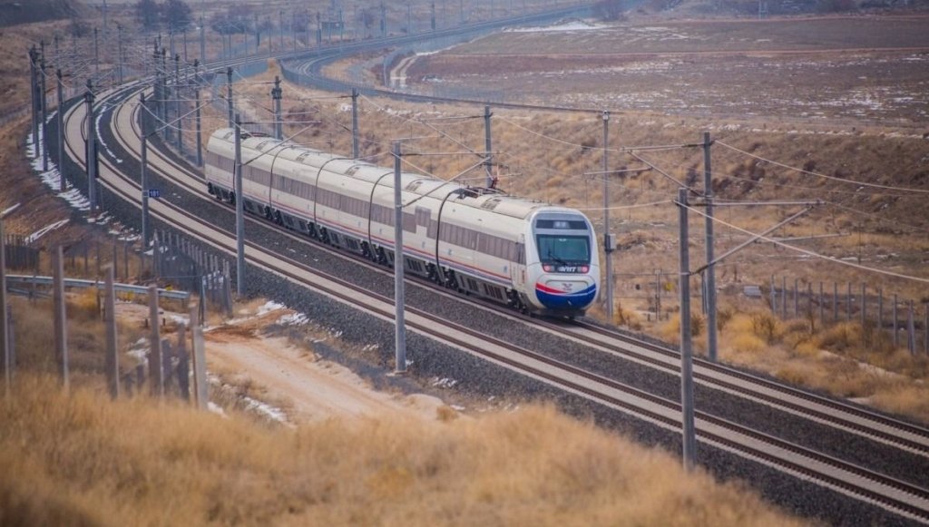 yerkoey-kayseri-hizli-tren-hattina-1,2-milyar-euro-finansman