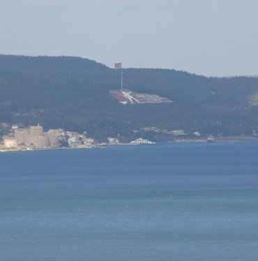 canakkale-bogazi’nda-makine-arizasi-yapan-gemi-icin-ekipler-sevk-edildi