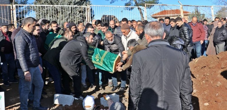 Maganda kurşunuyla vurulan minibüs şoförü kurtarılamadı