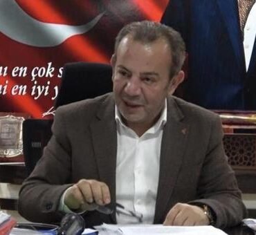 tanju-ozcan’dan-sigara-uygulamasi:-belediyede,-icmeyen-daha-fazla-maas-alacak