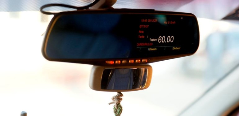 Taksiciler Odası Başkanı Eyüp Aksu: İndi-bindi 120 lira olmalı
