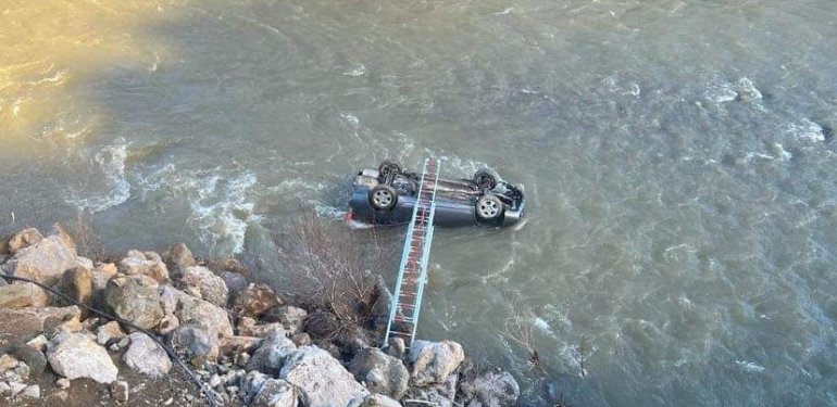 Ordu’da otomobil dereye yuvarlandı: 3 kişi ağır yaralı